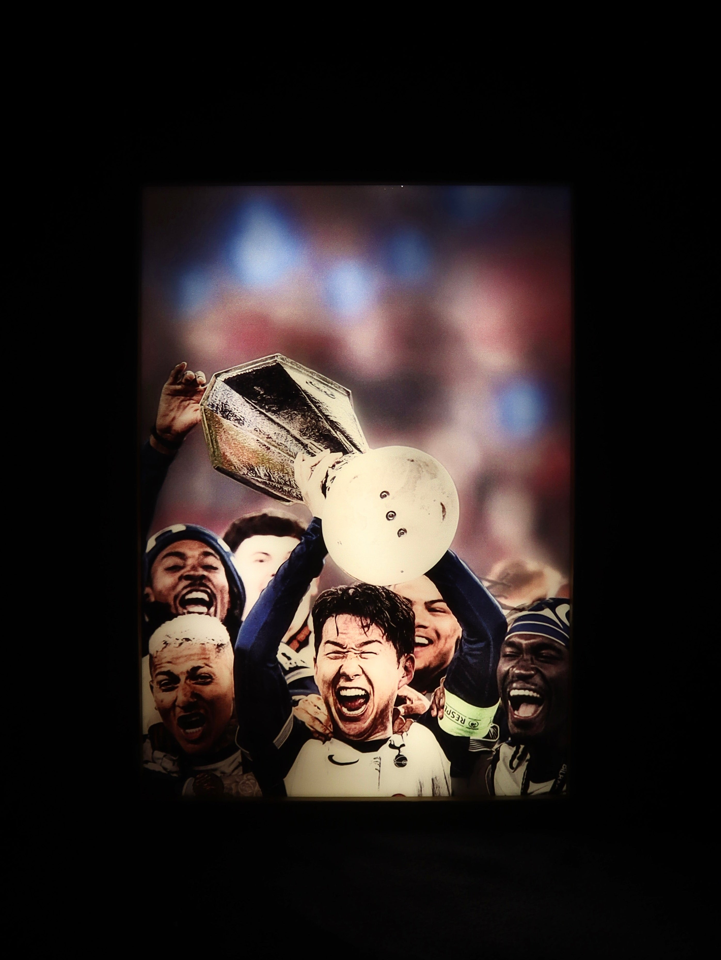Son & Spurs Trophy Lift